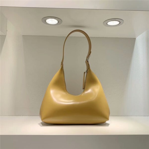 Cowhide Retro U-shaped Bag Fashion Simple Shoulder Bag Underarm Shoulder Bag - Image 4