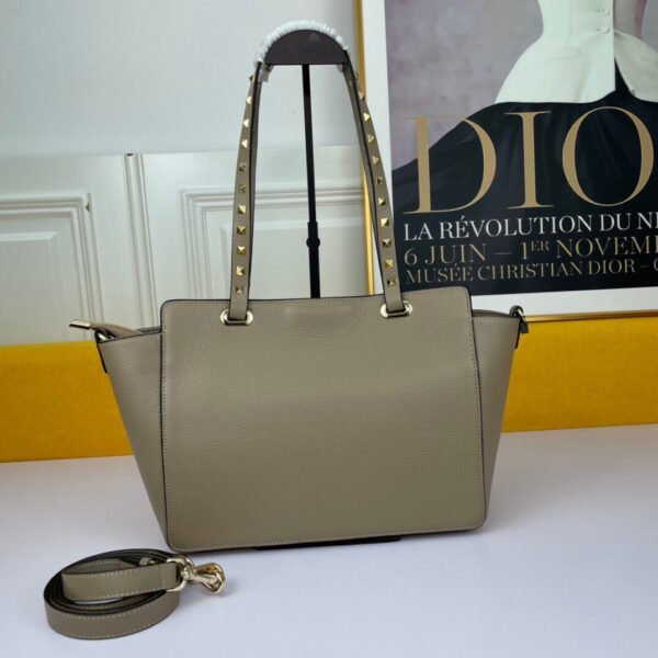 Lychee Grain Leather Rivet Triangle Lock Shopping Bag - Image 8