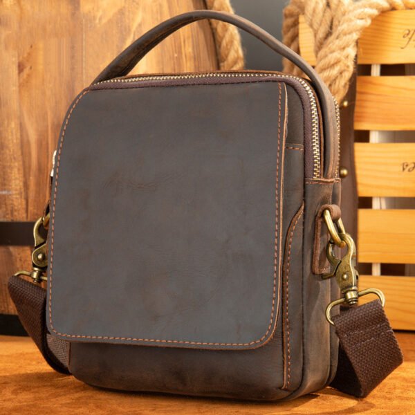 Hot Selling Crazy Horse Leather Small Handbag For Men