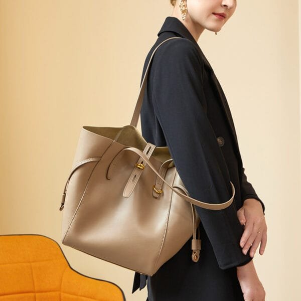 Women's Versatile Fashion Leather Handbag Shoulder Bag - Image 2