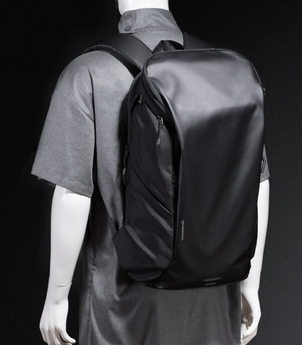 Multifunctional multi-compartment backpack men - Image 2