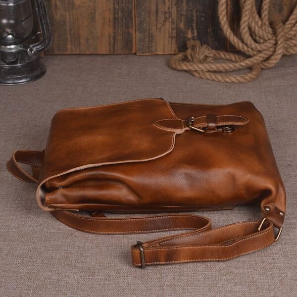 Men's fashion head layer leather, vegetable tanned leather bag, hand polishing color, personalized lady backpack, large capacity computer bag - Image 3