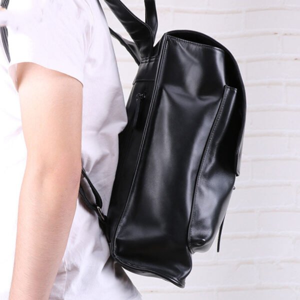 Black oil wax leather backpack - Image 3